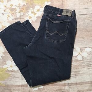 Wrangler Men's Dark Blue Relaxed Jeans